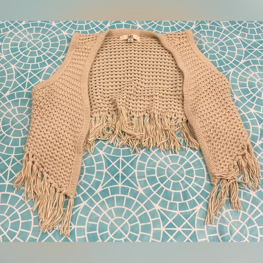 💛TODAY***$9***Ya Los Angeles natural beige asymmetrical fringed vest.